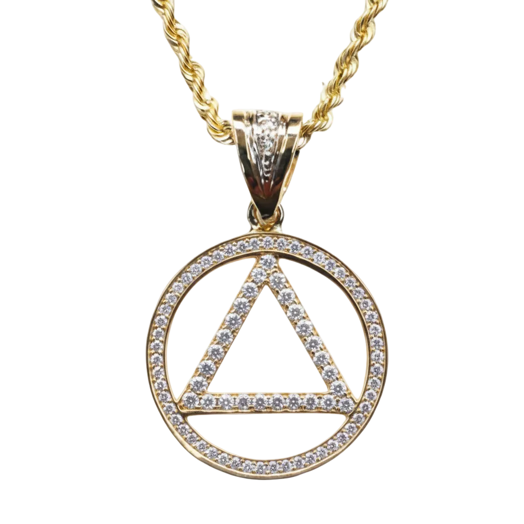 Circle triangle diamond pendant with whiter stones