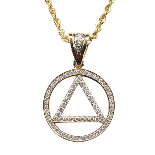 Circle triangle diamond pendant with whiter stones