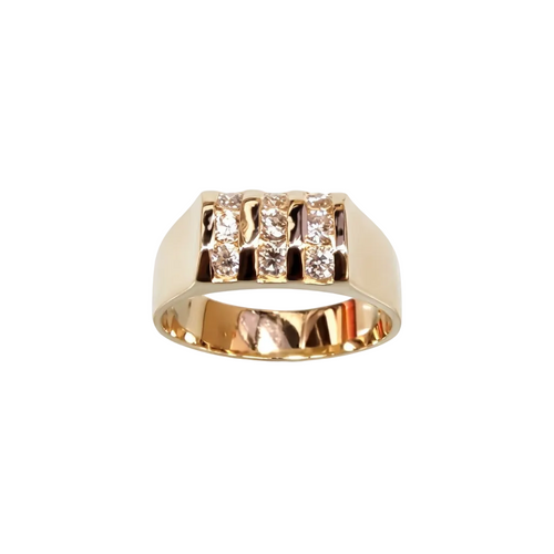 Enhanced yellow gold diamond ring