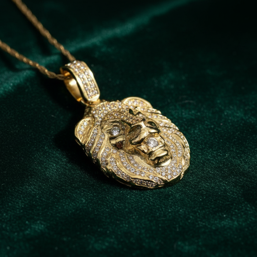 Lion Pendant - Green Velvet