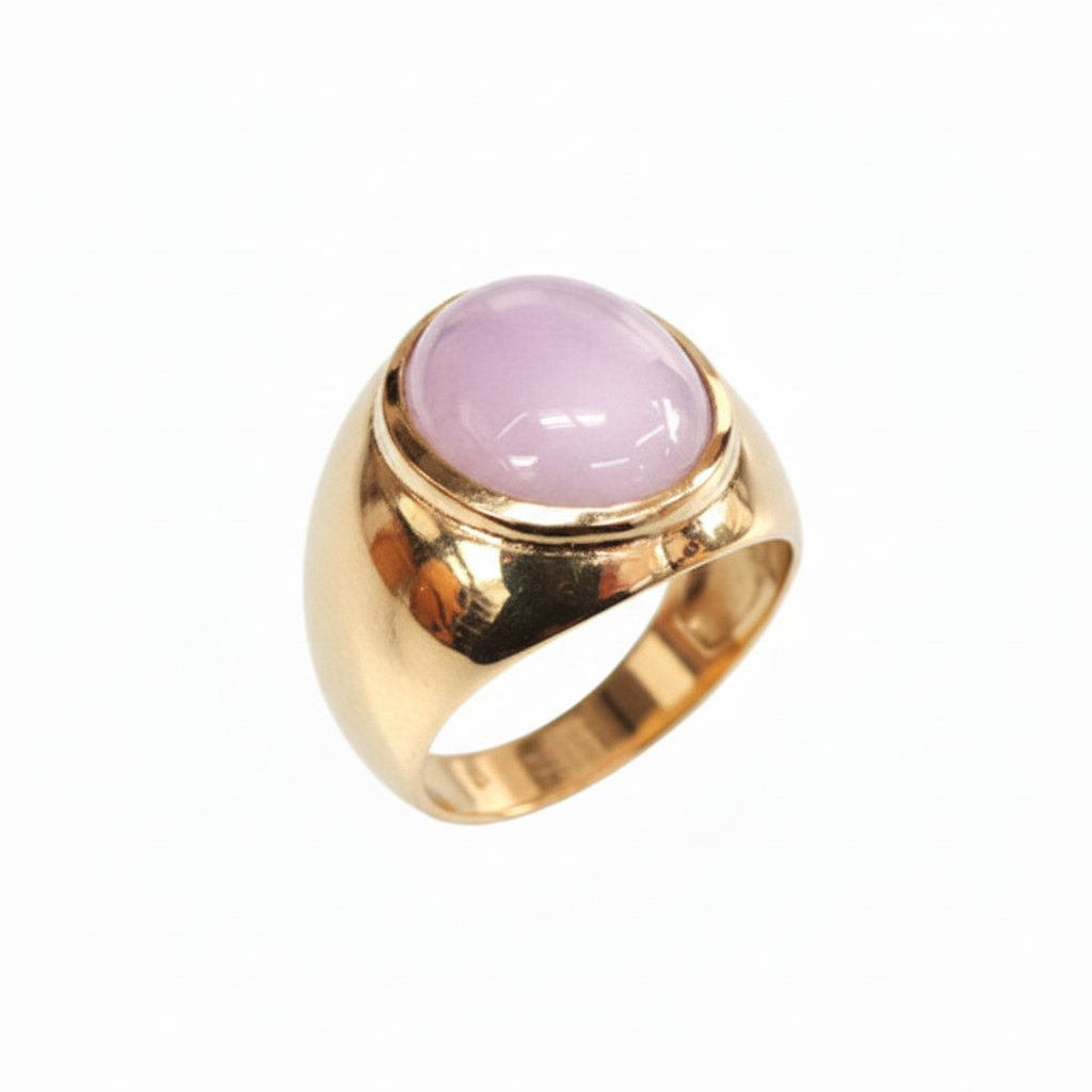 Three-quarter angle of the lavender jade ring