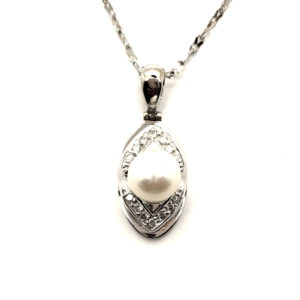 White Pearl Diamond Pendant (WG)