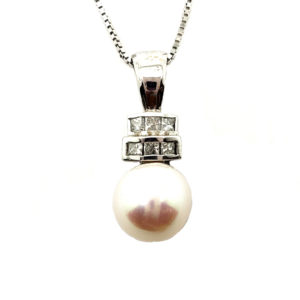 Princess Diamond White Pearl Pendant