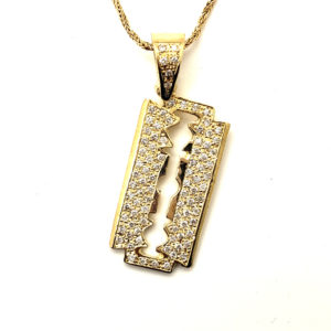 Medi Razor Blade Pendant