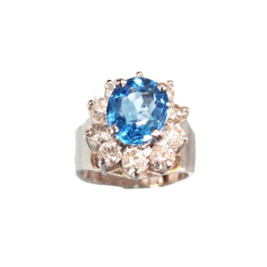 Blue Topaz Queen Ring (WG)