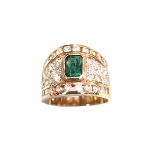 Emerald / Diamond Ring