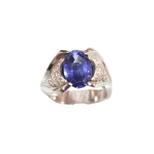 Royal Tanzanite Ring (WG)