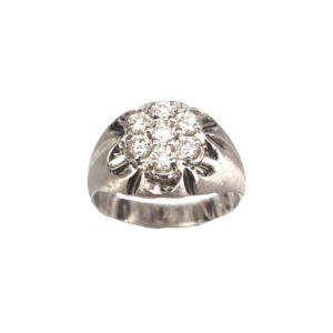 Classic Flower Setting Diamond Ring (WG)