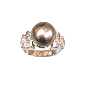 "Tahitian Princess" Black Pearl Ring (WG)